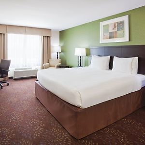 One-Bedroom Suite Disability Access or Non-Smoking